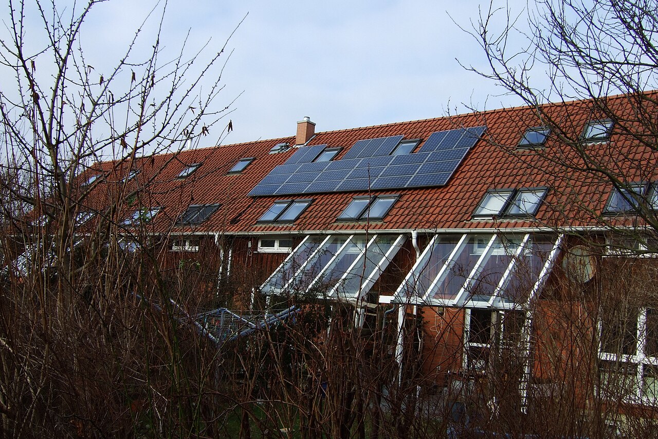 Reihenhaus mit Dachanlage, Allermöhe — Alltag, nicht Ihr Objekt